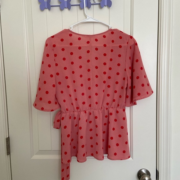 EUC | Mi Ami women’s pink polka dotted overlay tie blouse — medium - Picture 6 of 6